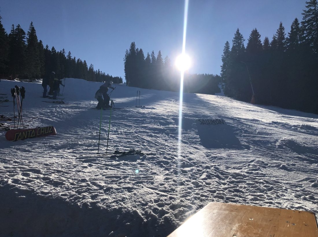 Dok su neki skijali u Austriji, neki su tražili sunce na Ravnoj gori